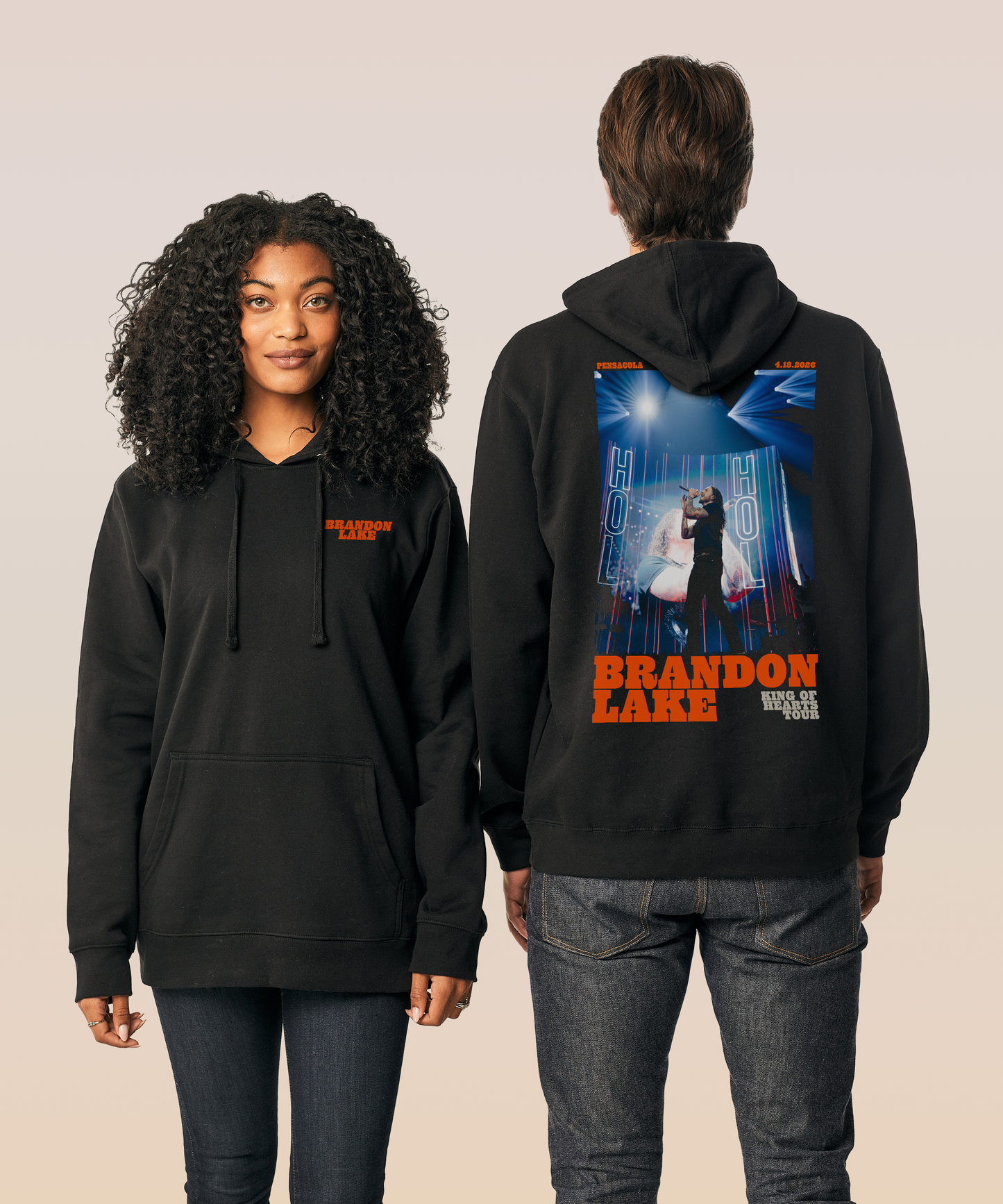 Front and Back Lifestyle {"imageType":"lifestyle","color":"Black"}