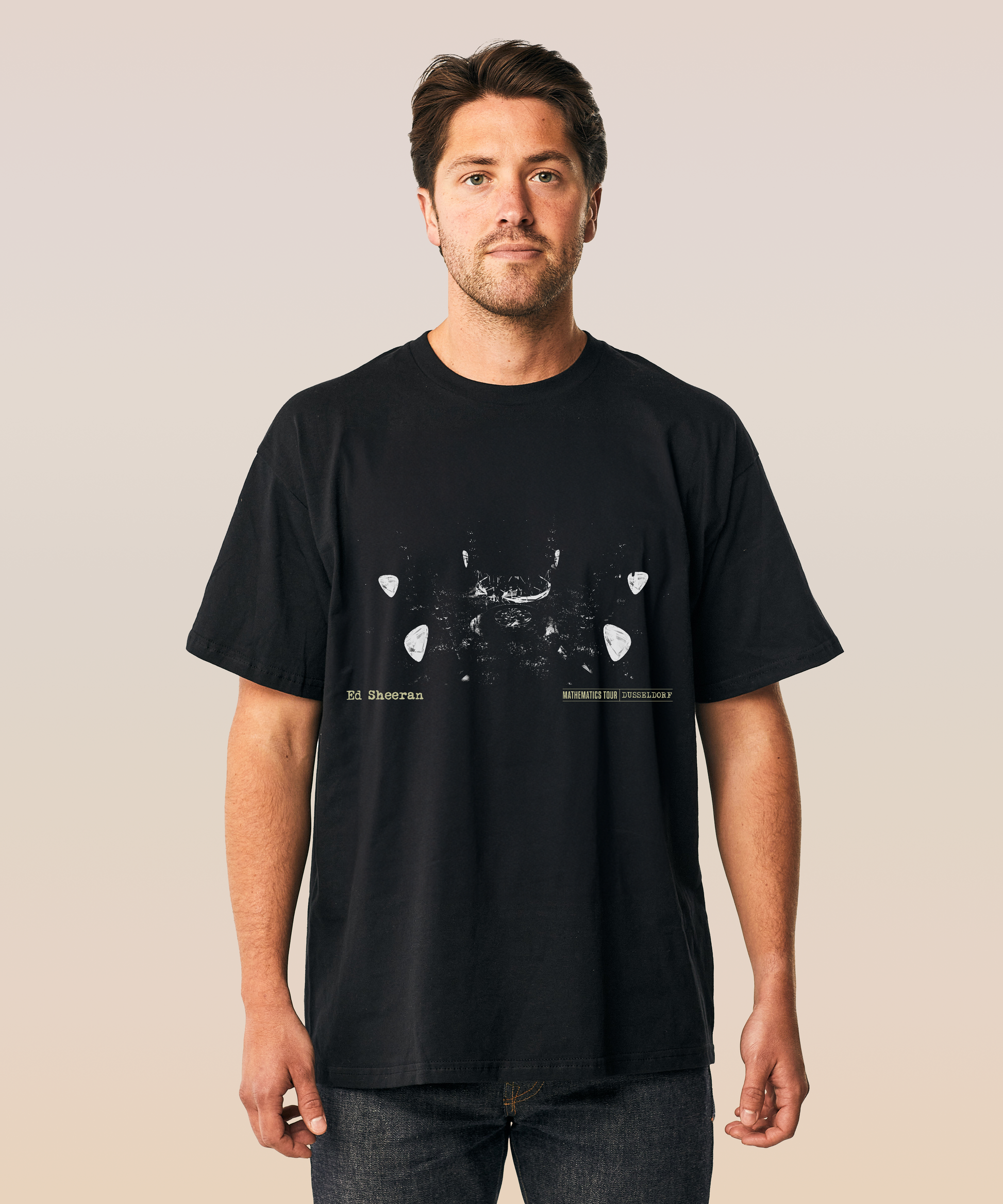 Front of Shirt {"imageType":"lifestyle","color":"Black"}